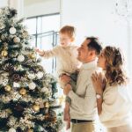 addobbare l'albero di natale